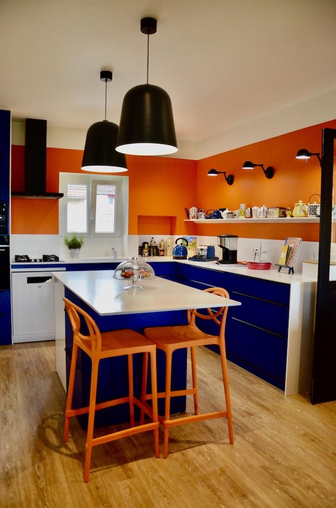 Cuisine bleu blanc orange hannah elizabeth interior design