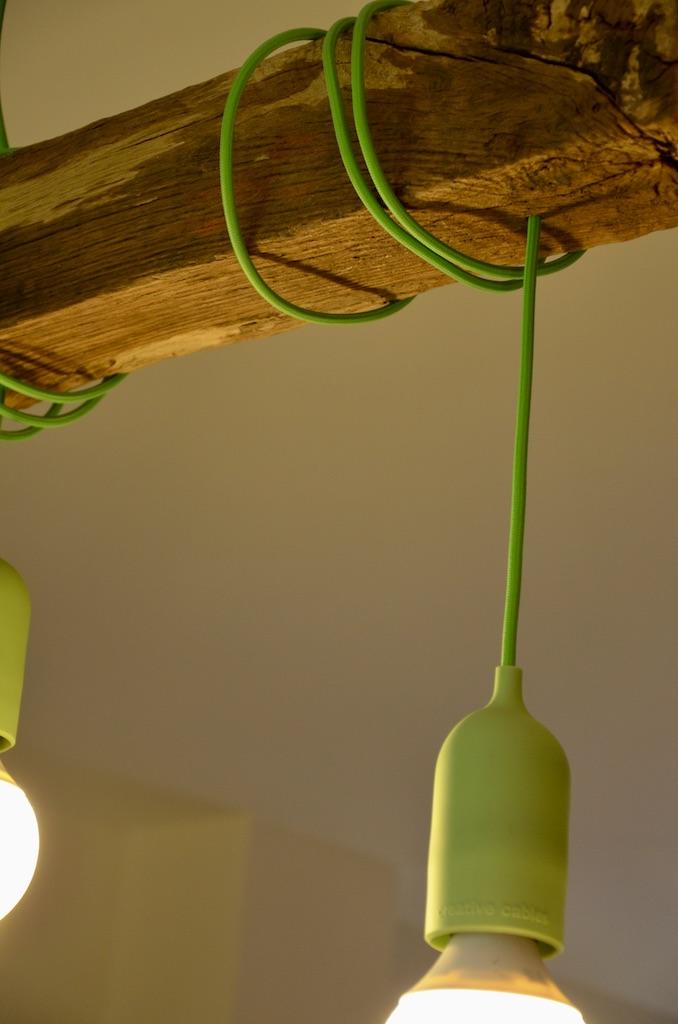 Lustre bois fil vert hannah elizabeth interior design