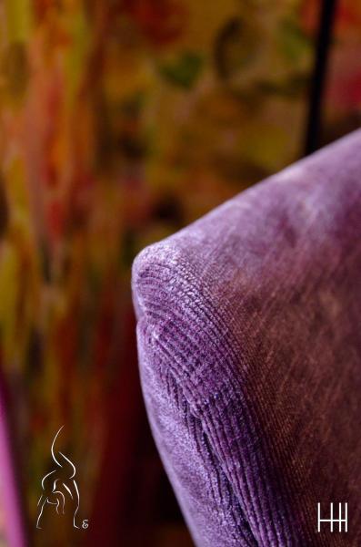 Tissus fauteuil violet boconcept hannah elizabeth interior design
